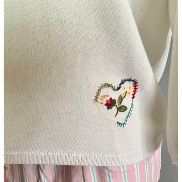 Vintage 80s White Stag Sweater Size L in White with Floral details long sleeves - Picture 4 of 10